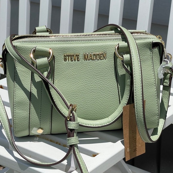 Steve Madden Handbags - STEVE MADDEN BJessie Crossbody Bag In Green
